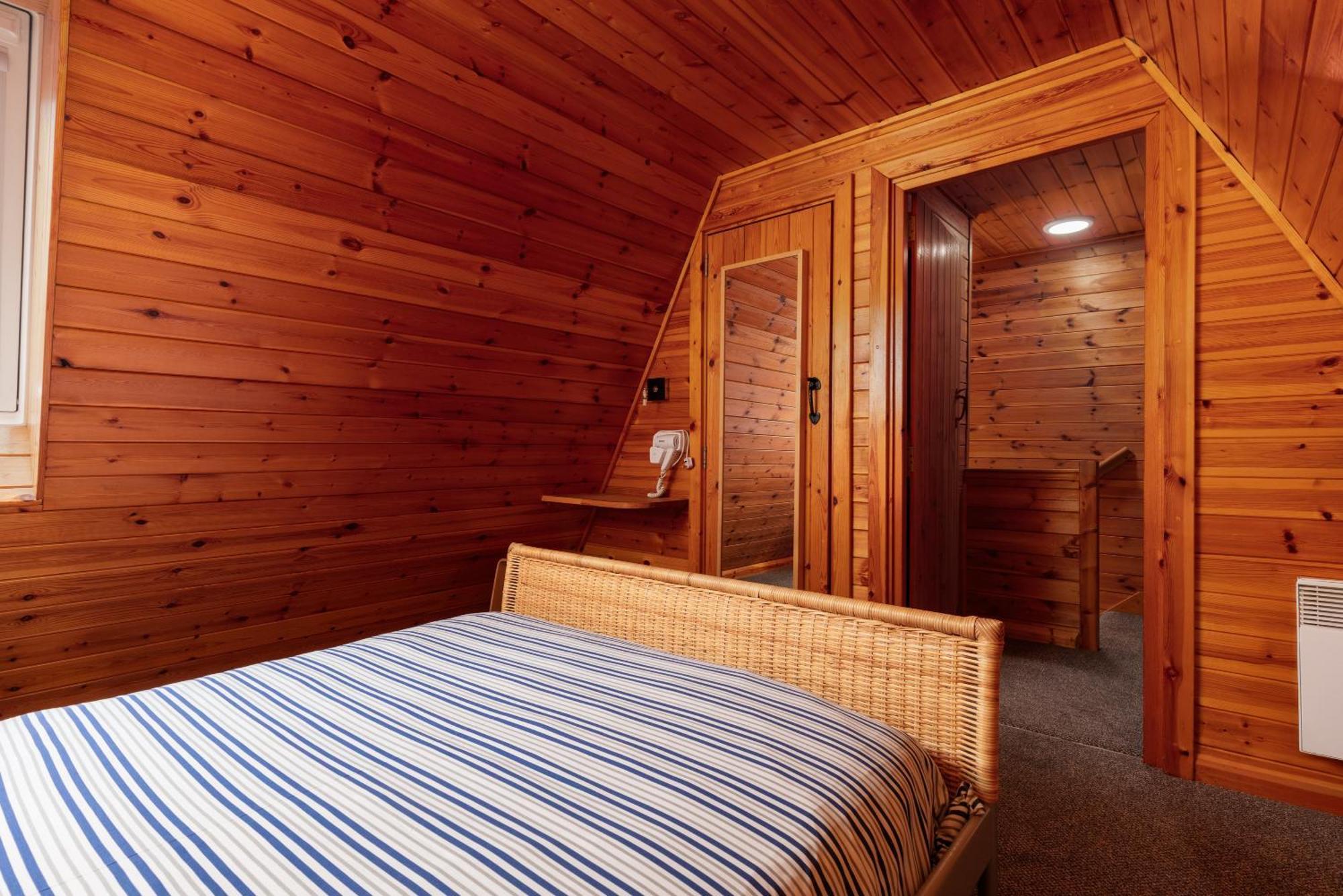 Discovery Accommodation Whitby Eksteriør billede